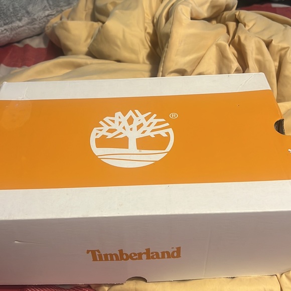 Never worn just got u need - Picture 2 of 4